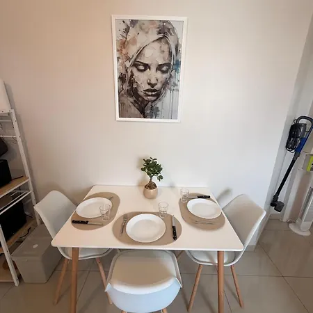 L Ecrin Lumineux Paris & Netflix * Montfermeil